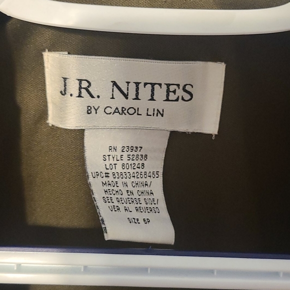 2 PIECE SHIRT AND JACKET SIZE 6 PETITE - Picture 3 of 3